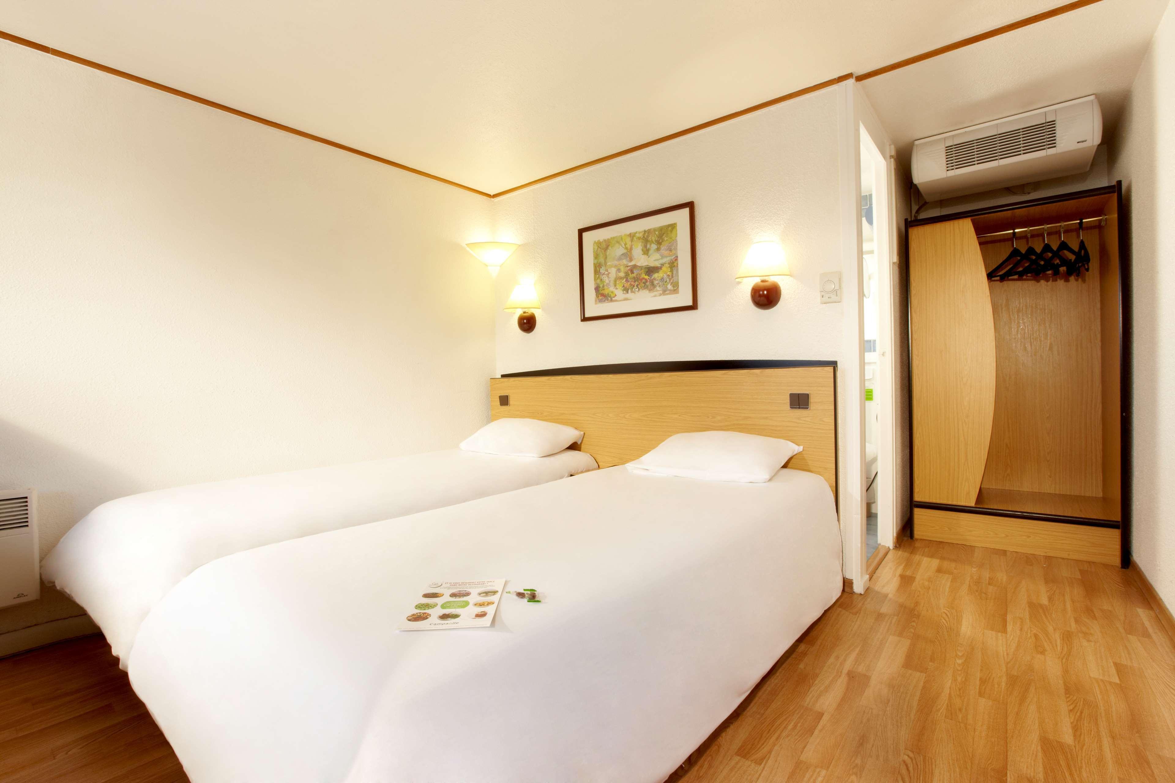 Campanile Marmande Hotel Exterior photo