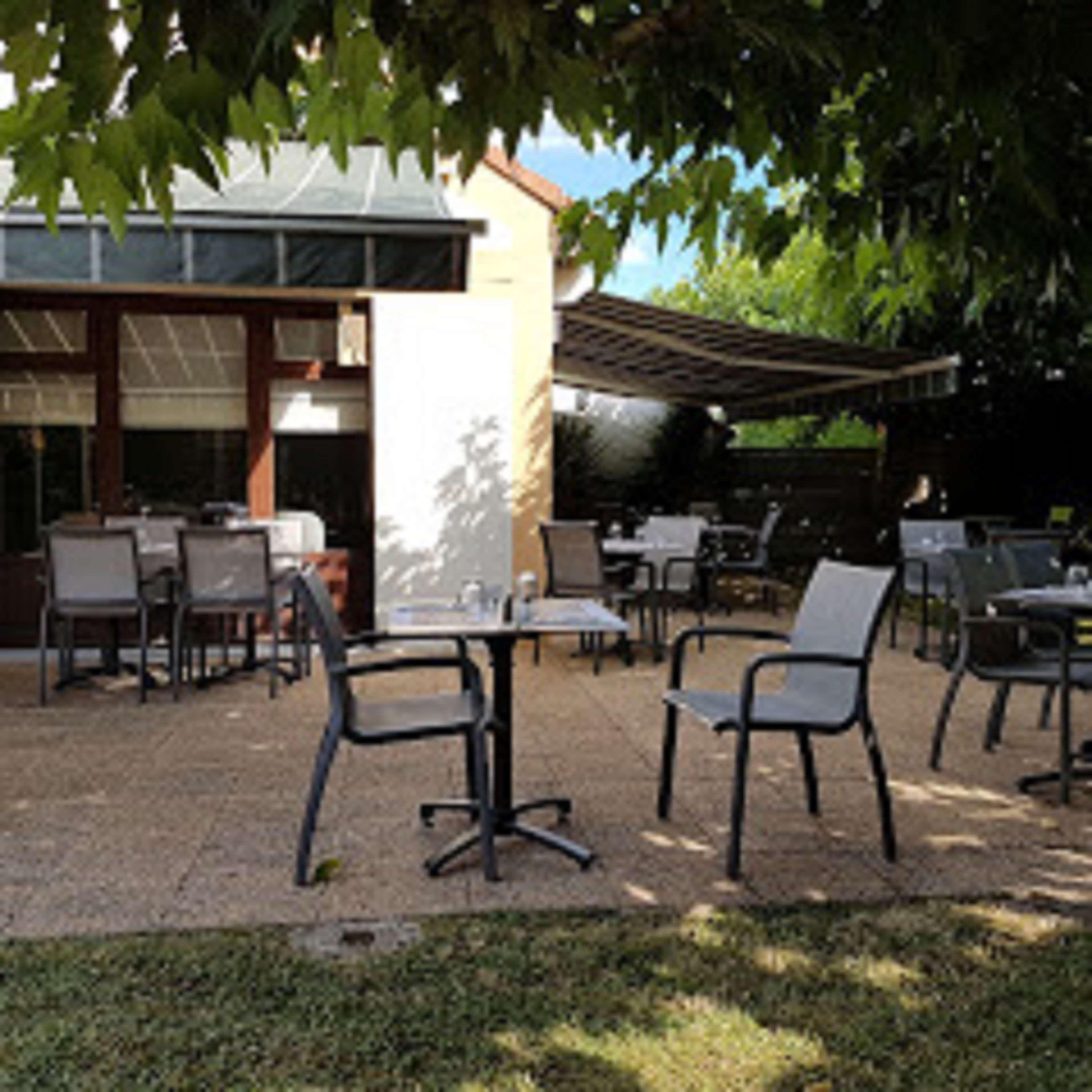 Campanile Marmande Hotel Exterior photo