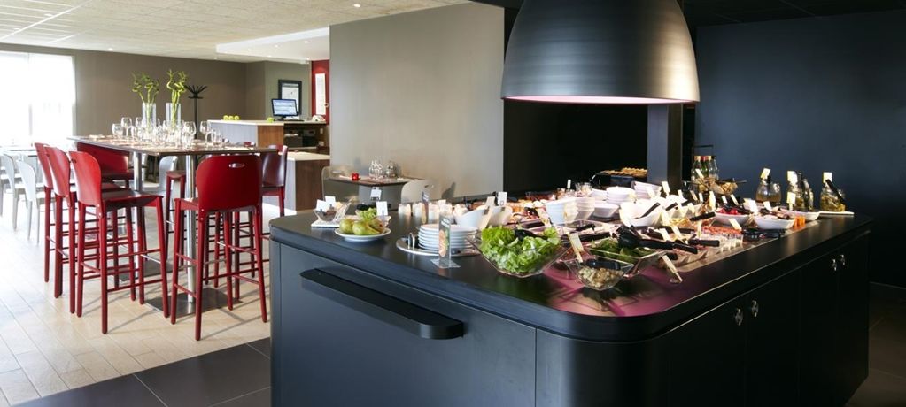 Campanile Marmande Hotel Restaurant photo