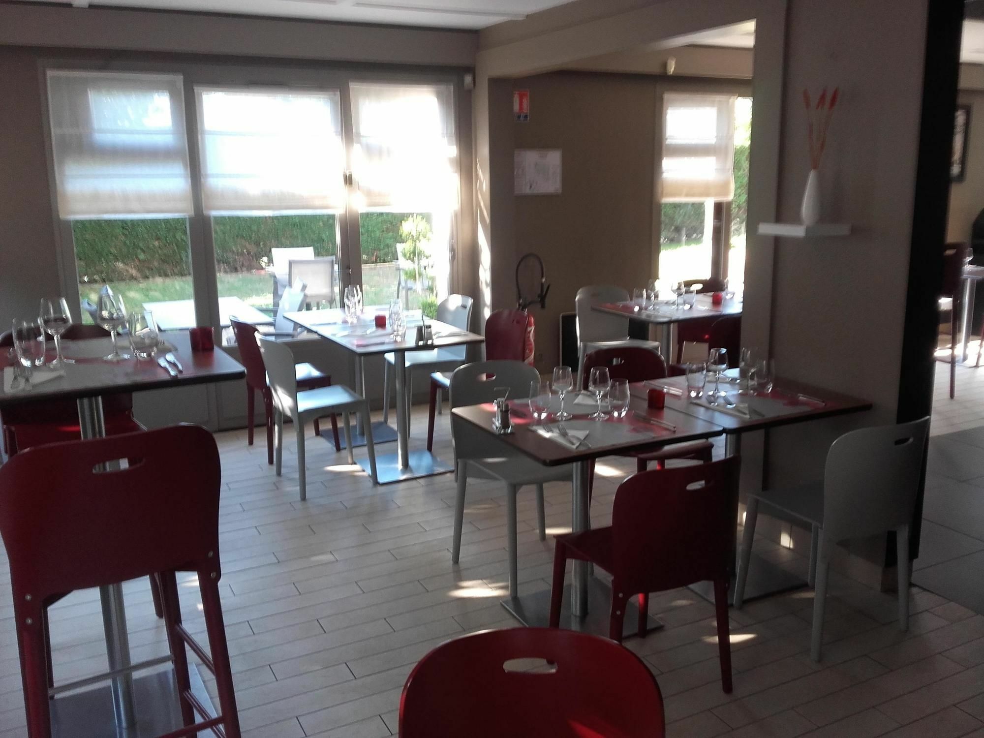 Campanile Marmande Hotel Exterior photo